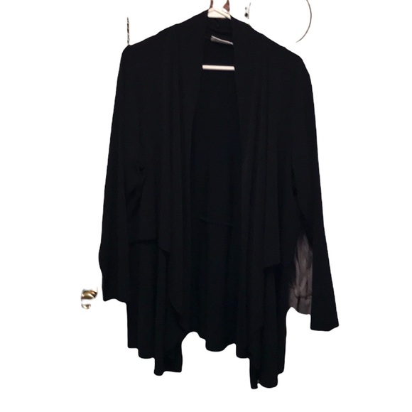 Susan Graver Sweaters - Susan Graver Liquid Knit Tiered Open Cardigan Black Women’s 1X